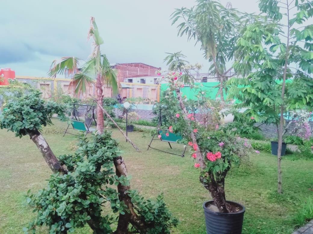 Fortune Front One Hotel Kendari Eksteriør bilde